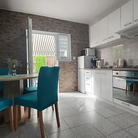 Apartment Rapic *